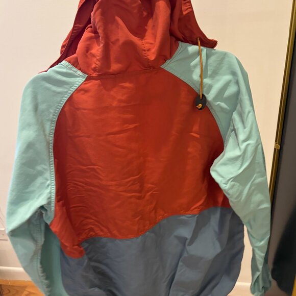 LL Bean Women's Mountain Classic Anorak, Multi-Color - Picture 2 of 2